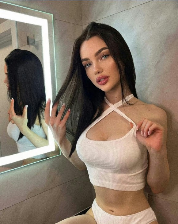 istanbulescortesra-3 istanbulescortesra-3 İstanbul Escort Esra Otele, Eve, Rezidanslara Geliyorum