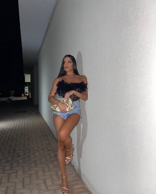 istanbulescorthira-5 istanbulescorthira-5 İstanbul Escort Hira Eve, Otele, Rezidanslara Gelirim